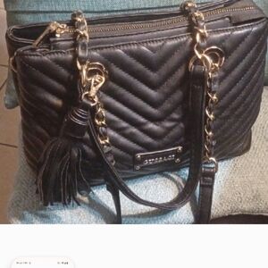 Gussaci Black Quilted Bag